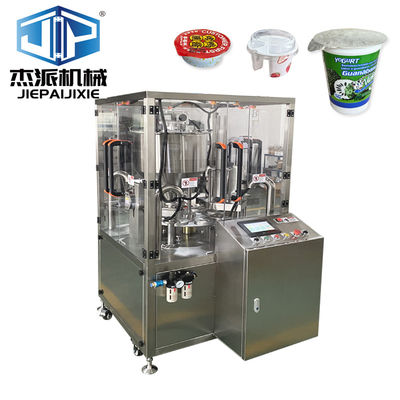 Facile à manipuler machine de remplissage et d'étanchéité de tasse de crème de fromage 1,3 kW puissance avec trémie